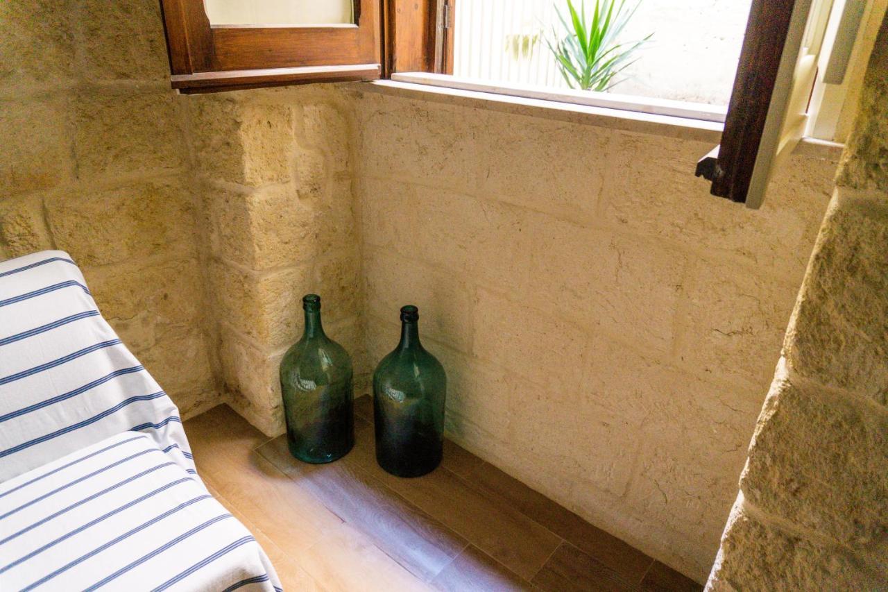 Donato Rooms Trani Exterior foto